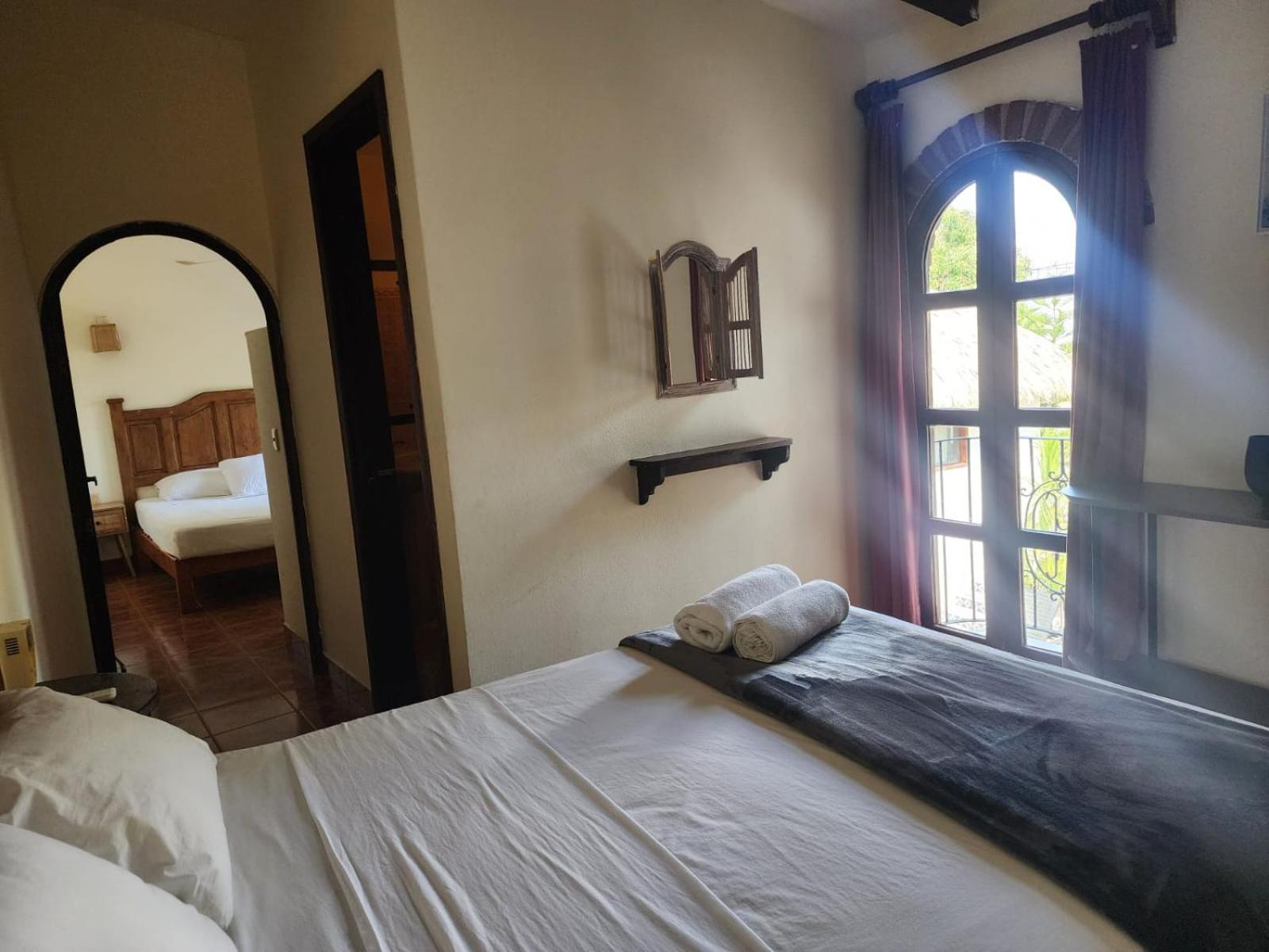 Hotel Esencia Puerto Escondido 3*