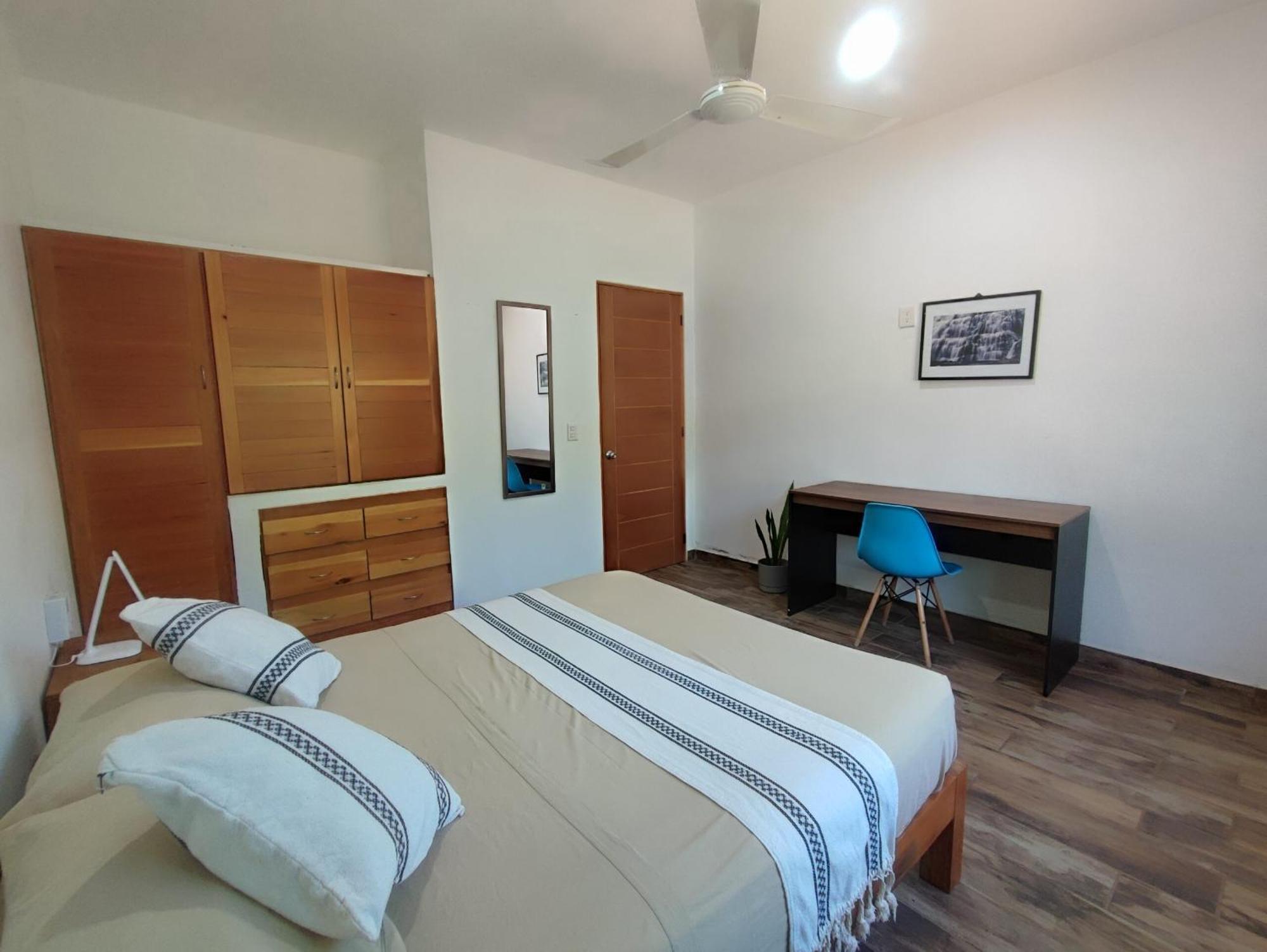 Apartamento Adelfa *