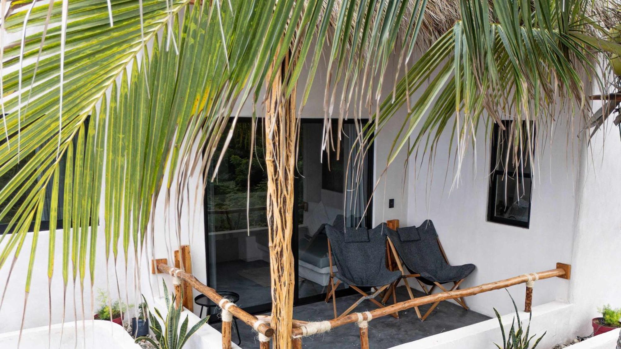 Casa Leah - Luxurious Seaside Retreat In Zicatela - 2 Outdoor Pools - Steps To The - 10 * Puerto Escondido (Oaxaca)
