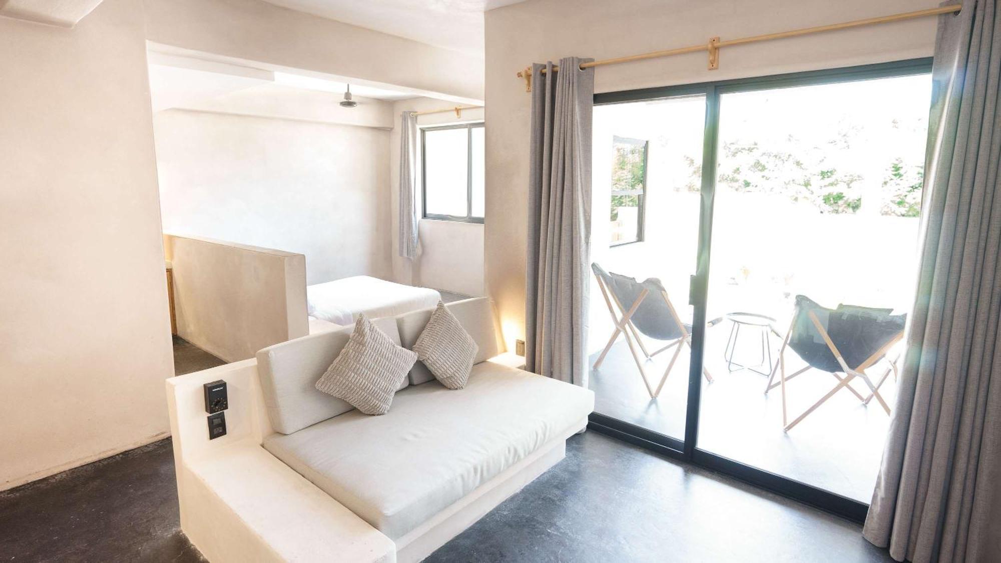 Casa Leah - Seaside Oasis In Zicatela - 2 Outdoor Pools - Steps 2 The - Ac For Comfort - 6