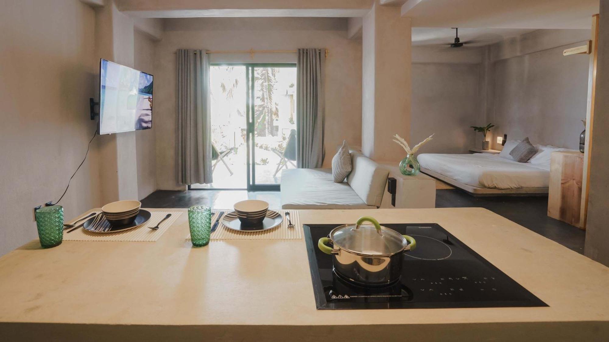 Casa Leah - Exclusive Zicatela Oasis Boutique With 2 Outdoor Pools - Steps To The - Ac In Bedroom - 7 Apartamento