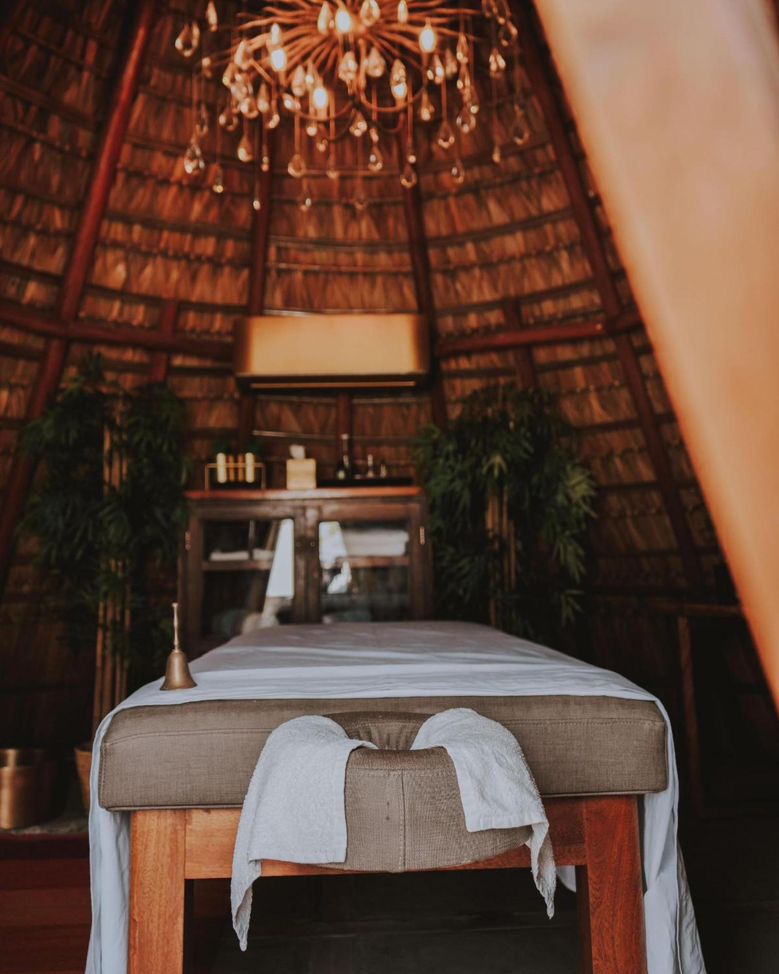 Casa Conicarit Hotel