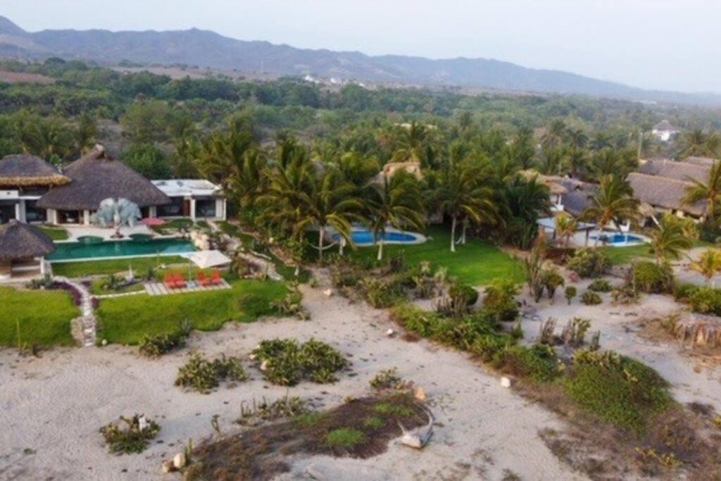 Villa De Rocas *