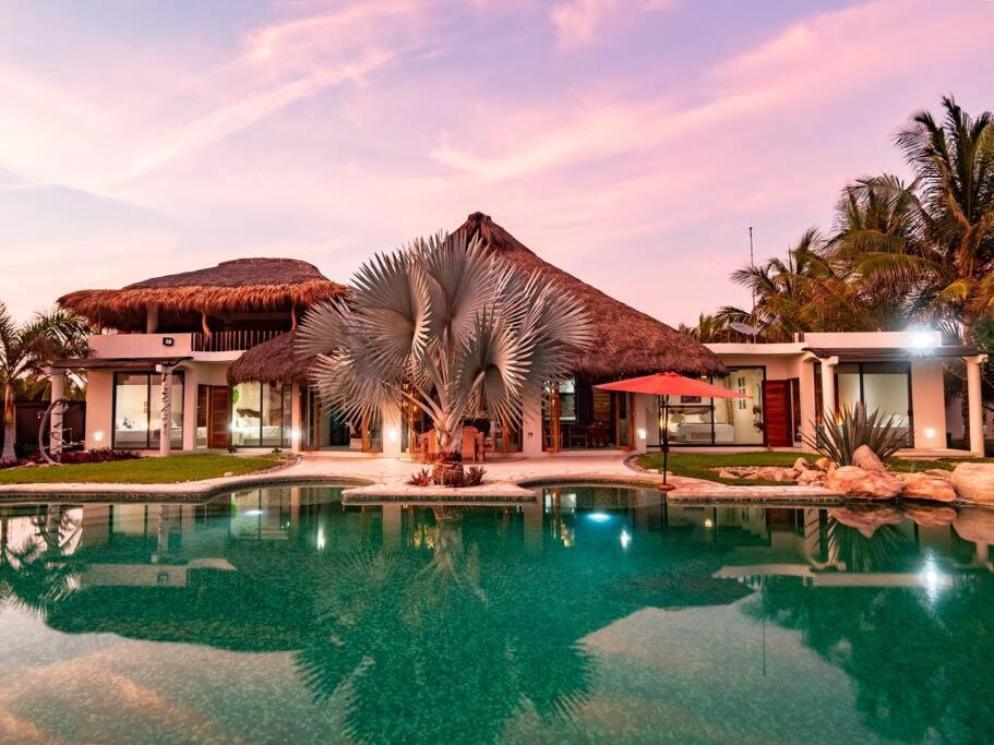 Villa De Rocas *