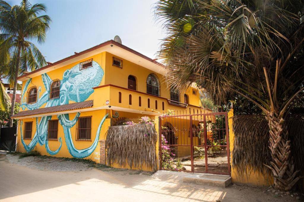 Budget 1br! Prime Location And Starlink Wifi Apartamento Puerto Escondido (Oaxaca)