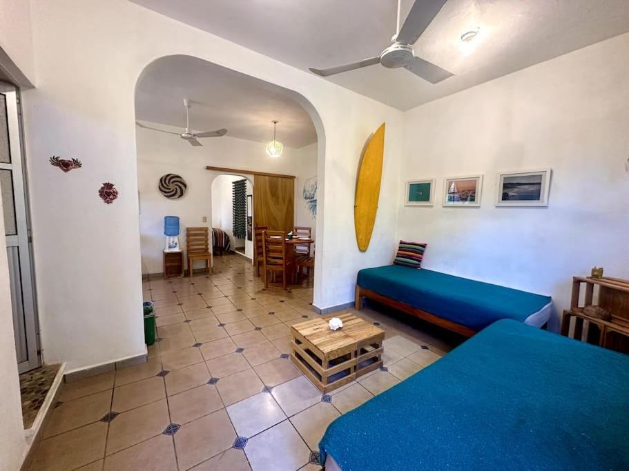 Budget 1br With Starlink Wifi, 3 Min To Beach! Puerto Escondido (Oaxaca)