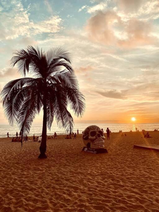 Budget 1br With Starlink Wifi, 3 Min To Beach! Apartamento *