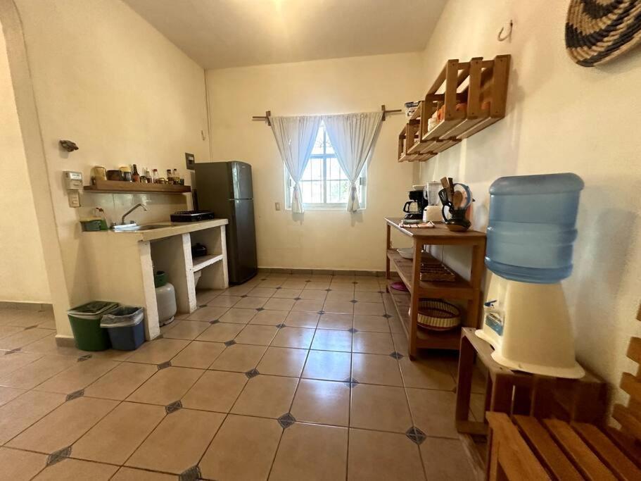Budget 1br With Starlink Wifi, 3 Min To Beach! Apartamento Puerto Escondido (Oaxaca)