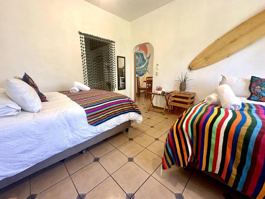 Budget 1br With Starlink Wifi, 3 Min To Beach! * Puerto Escondido (Oaxaca)