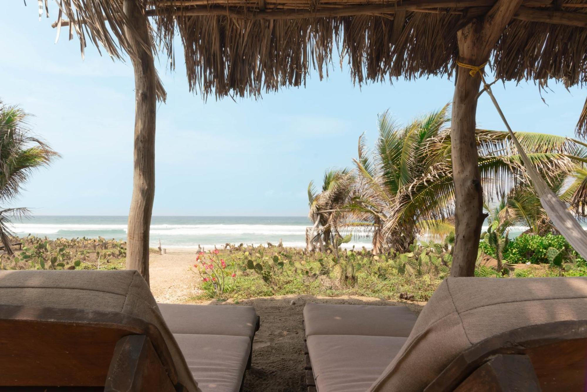 Adobe Frente Al Mar Hotel