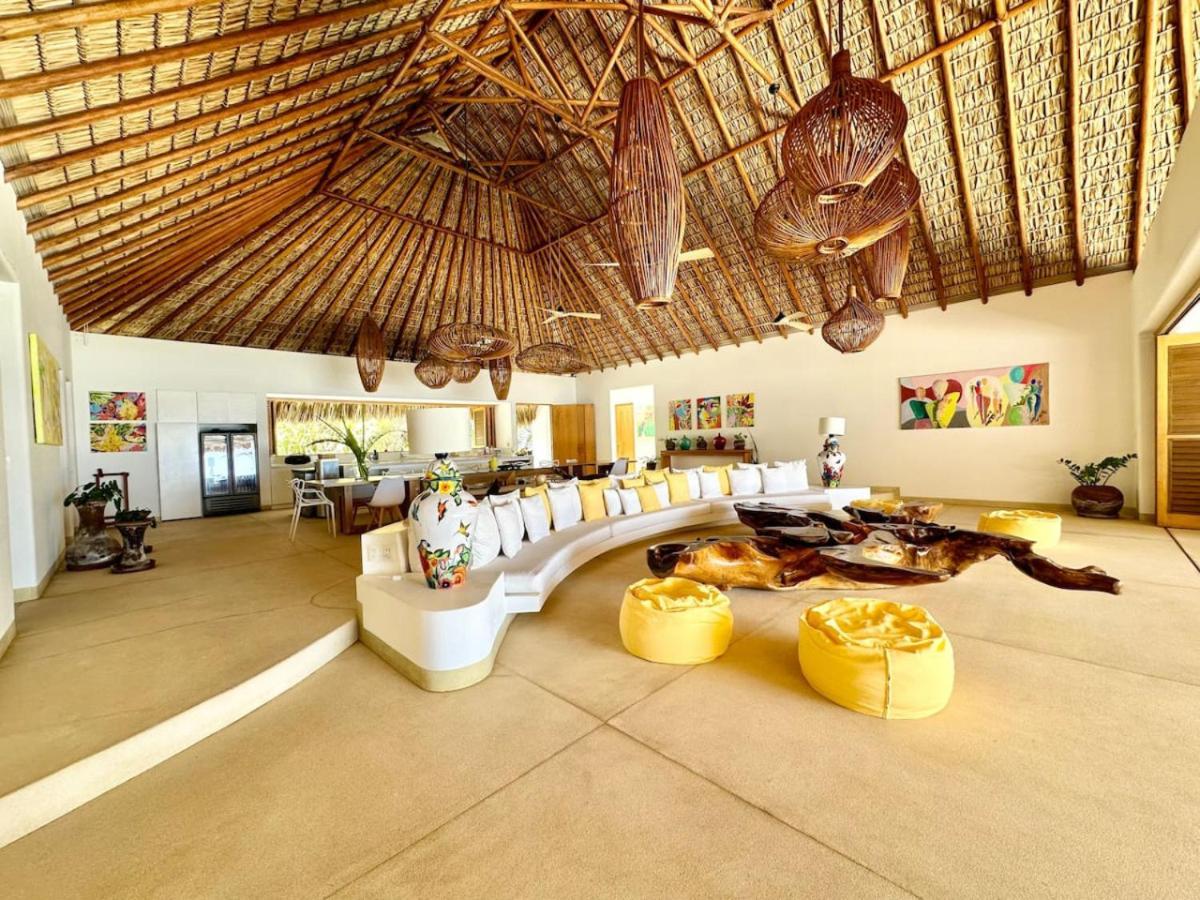 Casa Mona - Beachfront Luxury - Verified Listing Villa