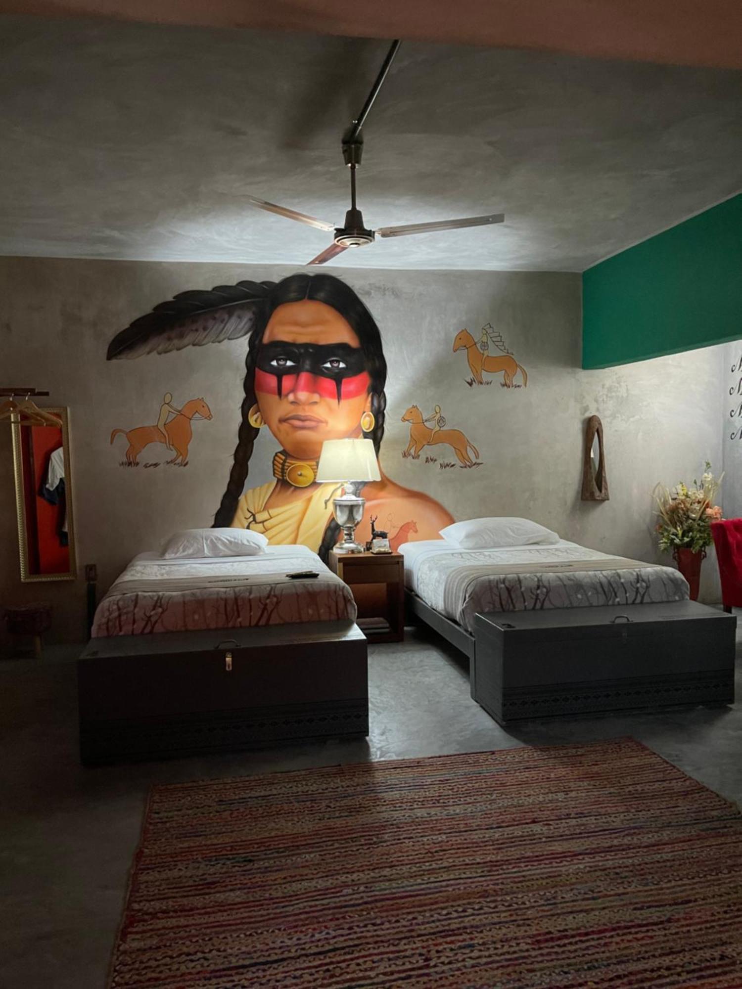Casa Conicarit Hotel