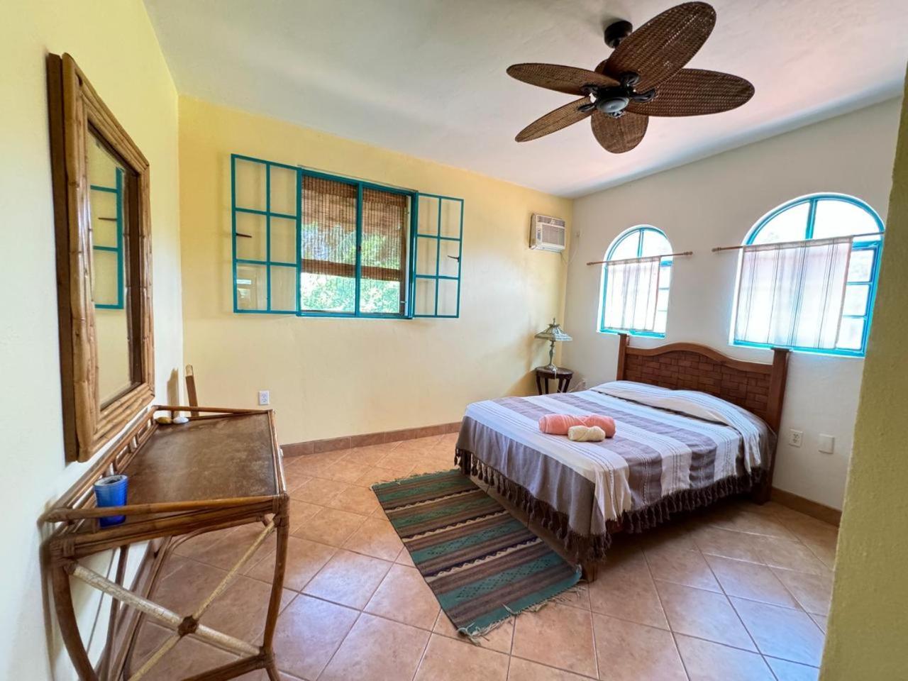 Casa Gio La Punta Hostel