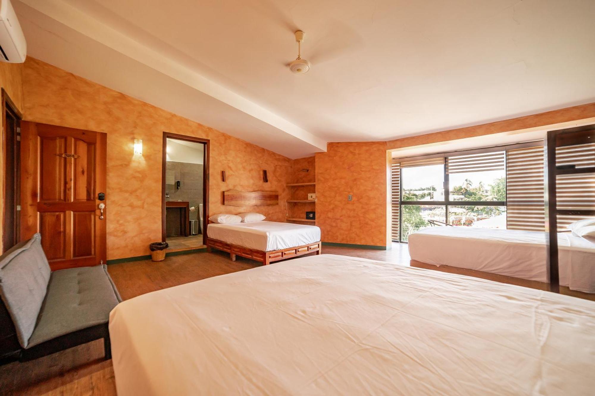 Madre Tierra & Coworking Hostel *