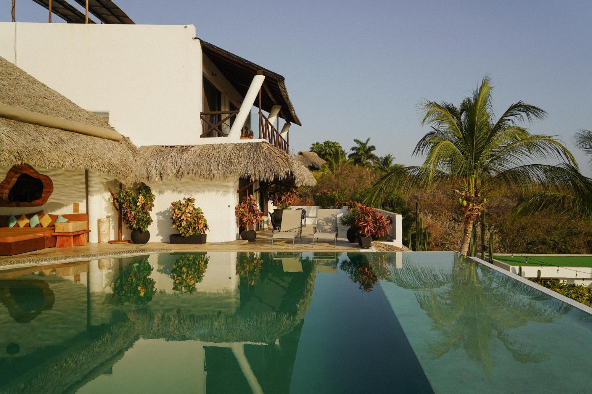 Resort Casa Nova, Infinity Pool, Ocean View, Private Acces, Starlink