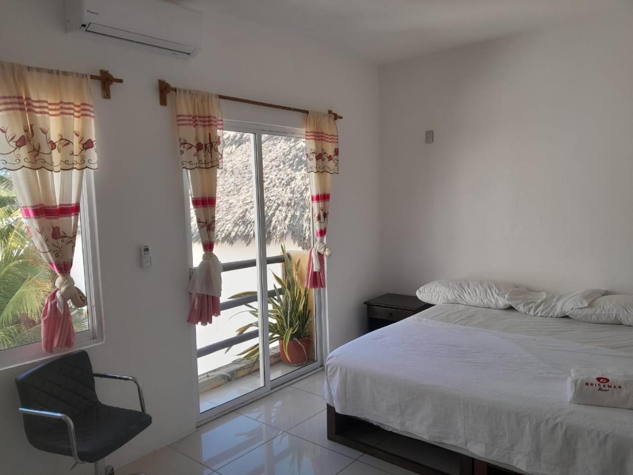 Guest house Brisamar *