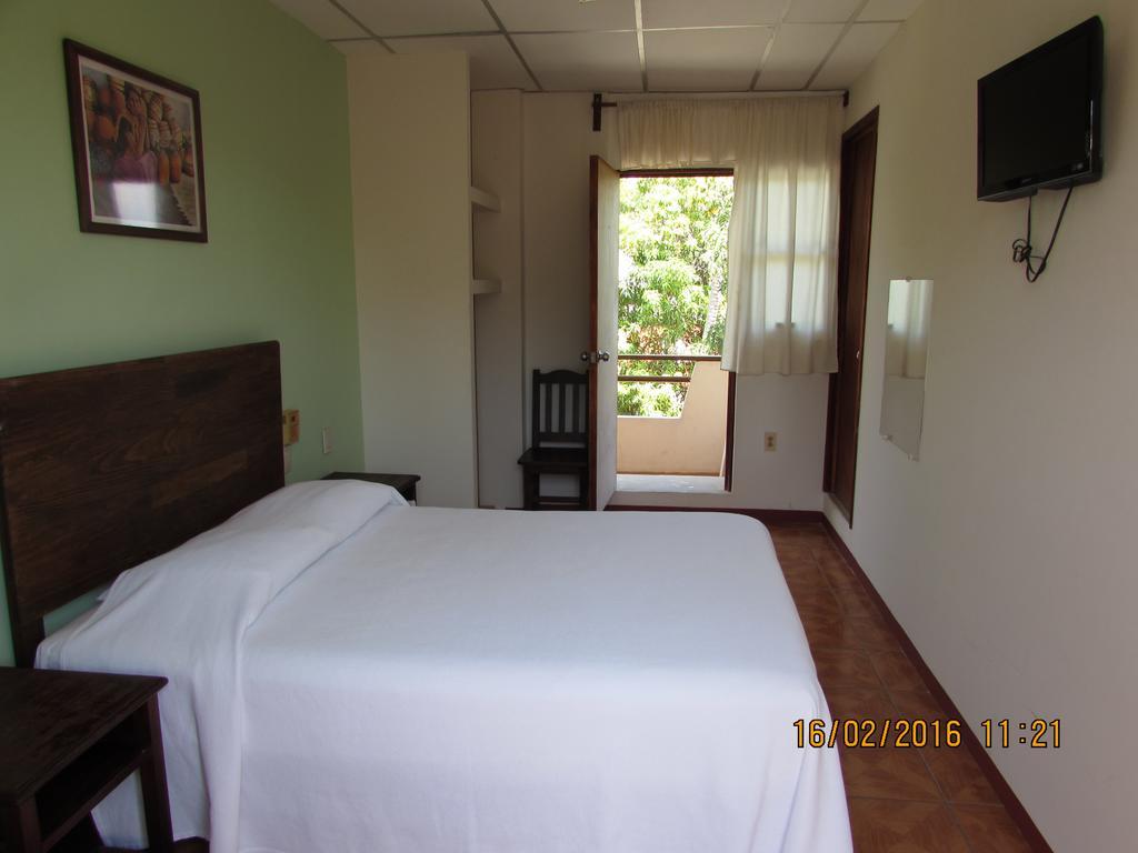 Hotel Puerto Piedra