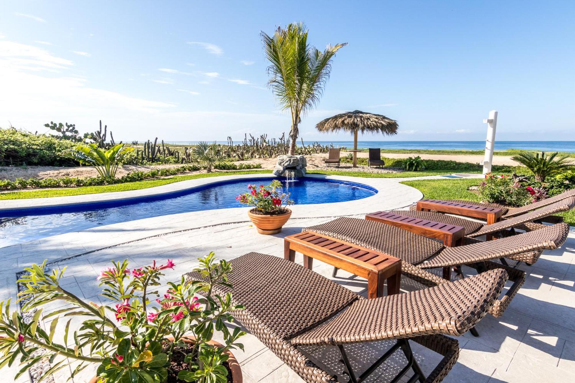 Vivo 5* Puerto Escondido (Oaxaca)