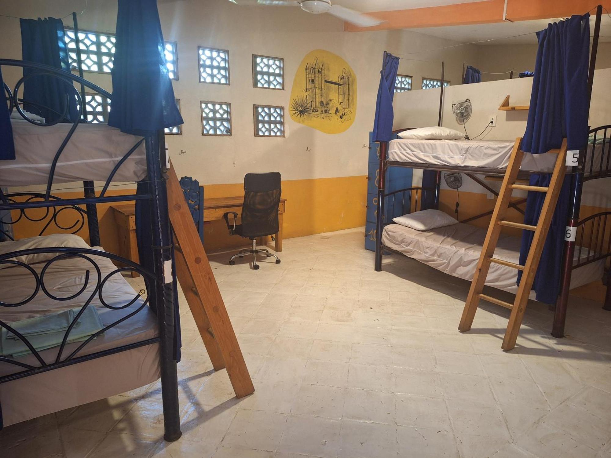 Tower Bridge Hostel Puerto Escondido (Oaxaca)