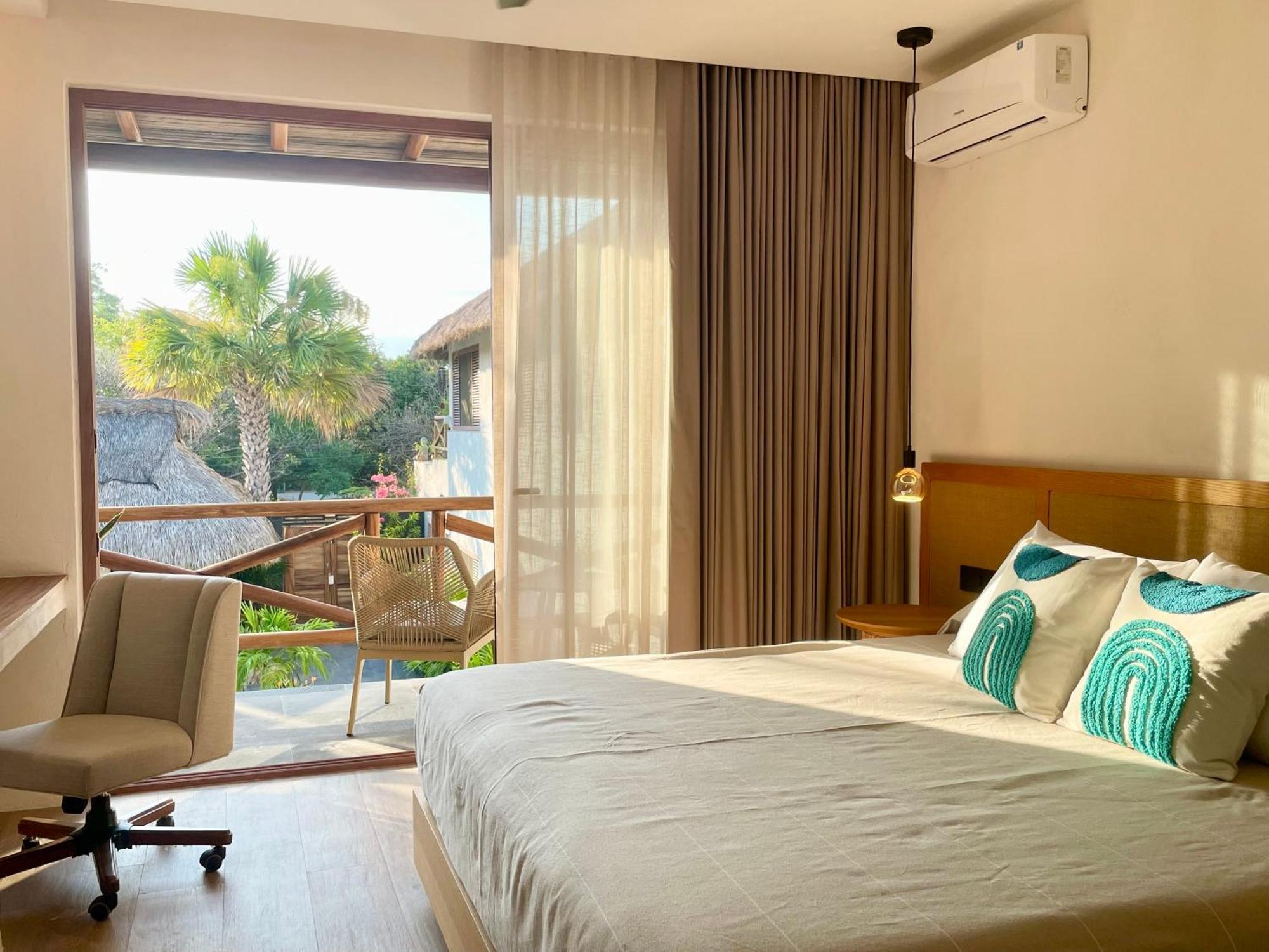 Bidmont 4* Puerto Escondido (Oaxaca)