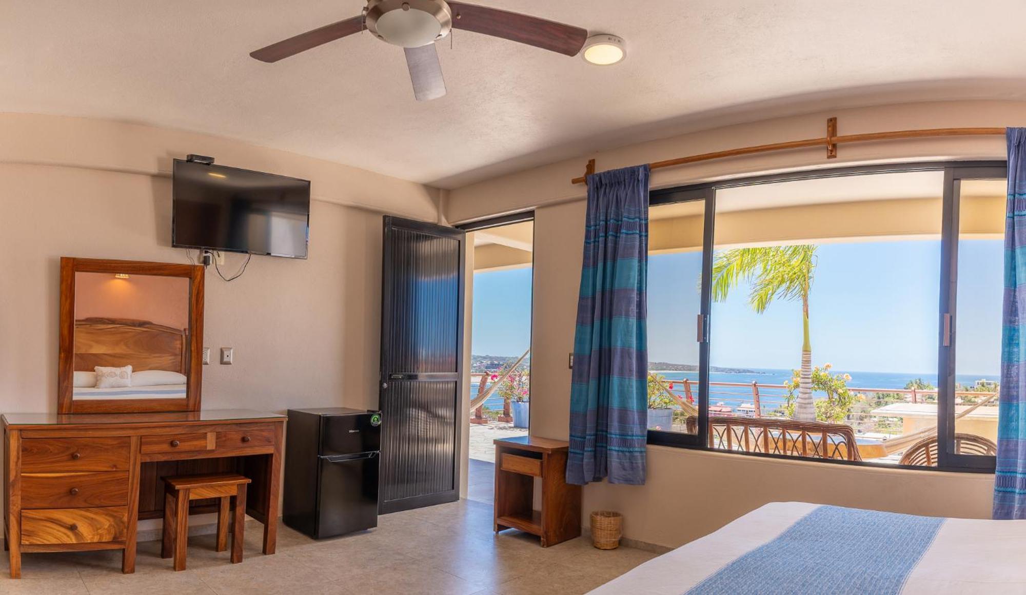 El Mirador Hotel 3*