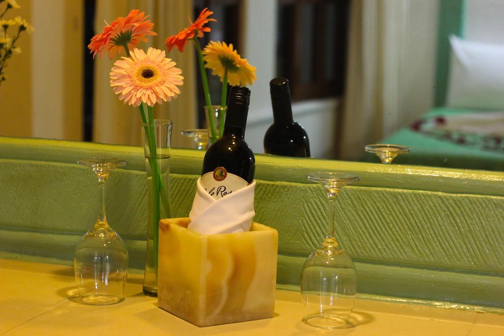 Hotel Careyes Puerto Escondido 3*