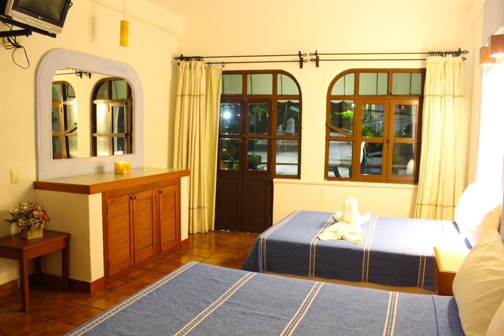 Hotel Careyes Puerto Escondido