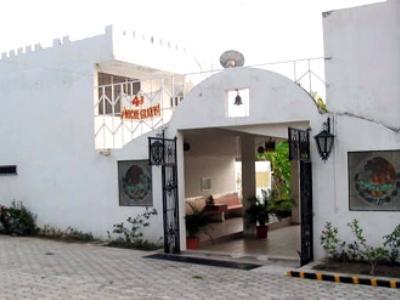 Hotel Night La Laguna 4*