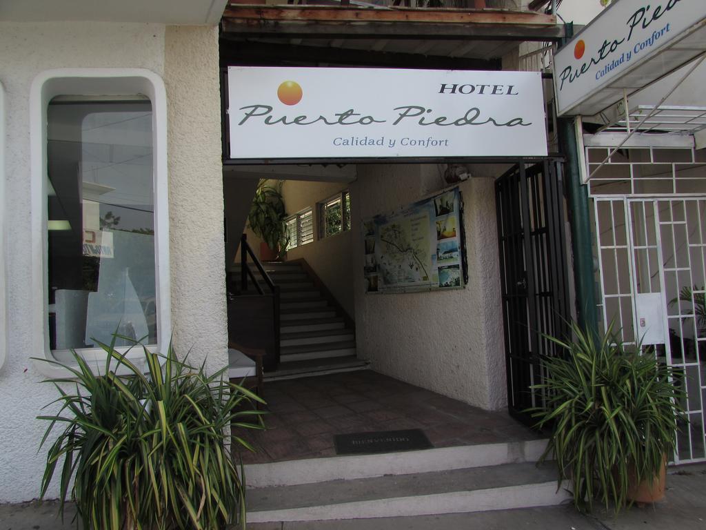 Hotel Puerto Piedra 2*