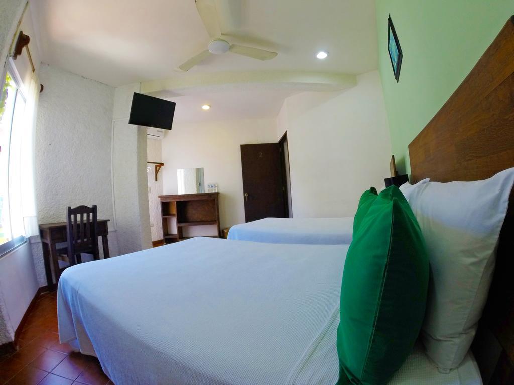 Hotel Puerto Piedra 2*