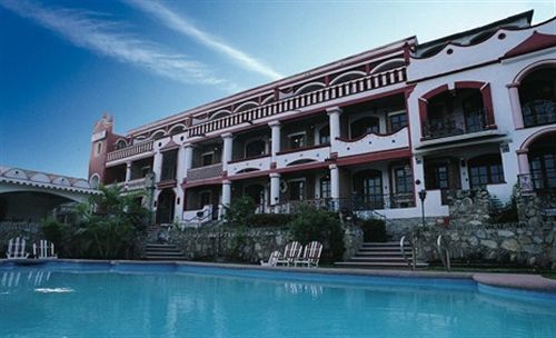 Paraiso Escondido 3*