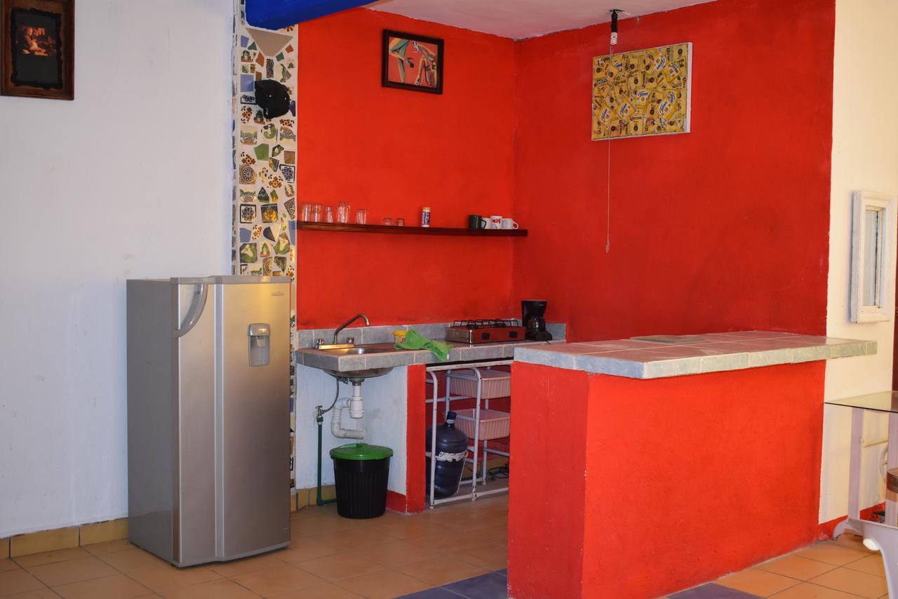 Pensión Casa Maverick *