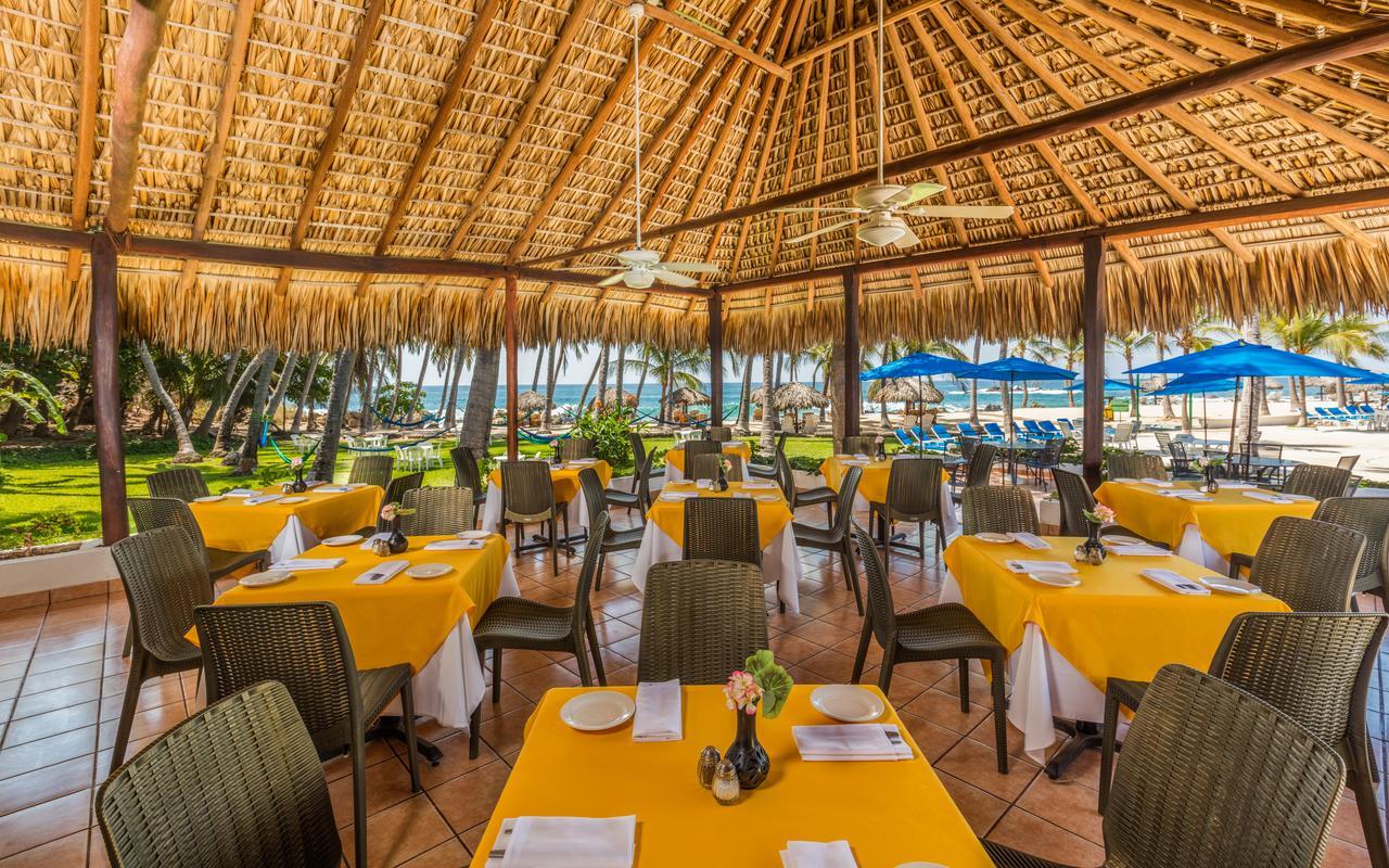 Real Puerto Escondido Resort 4*