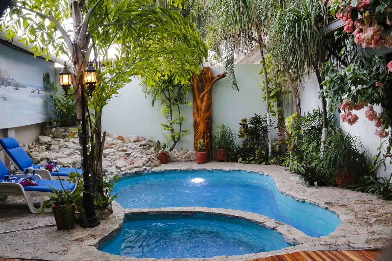 Careyes Puerto Escondido 3*