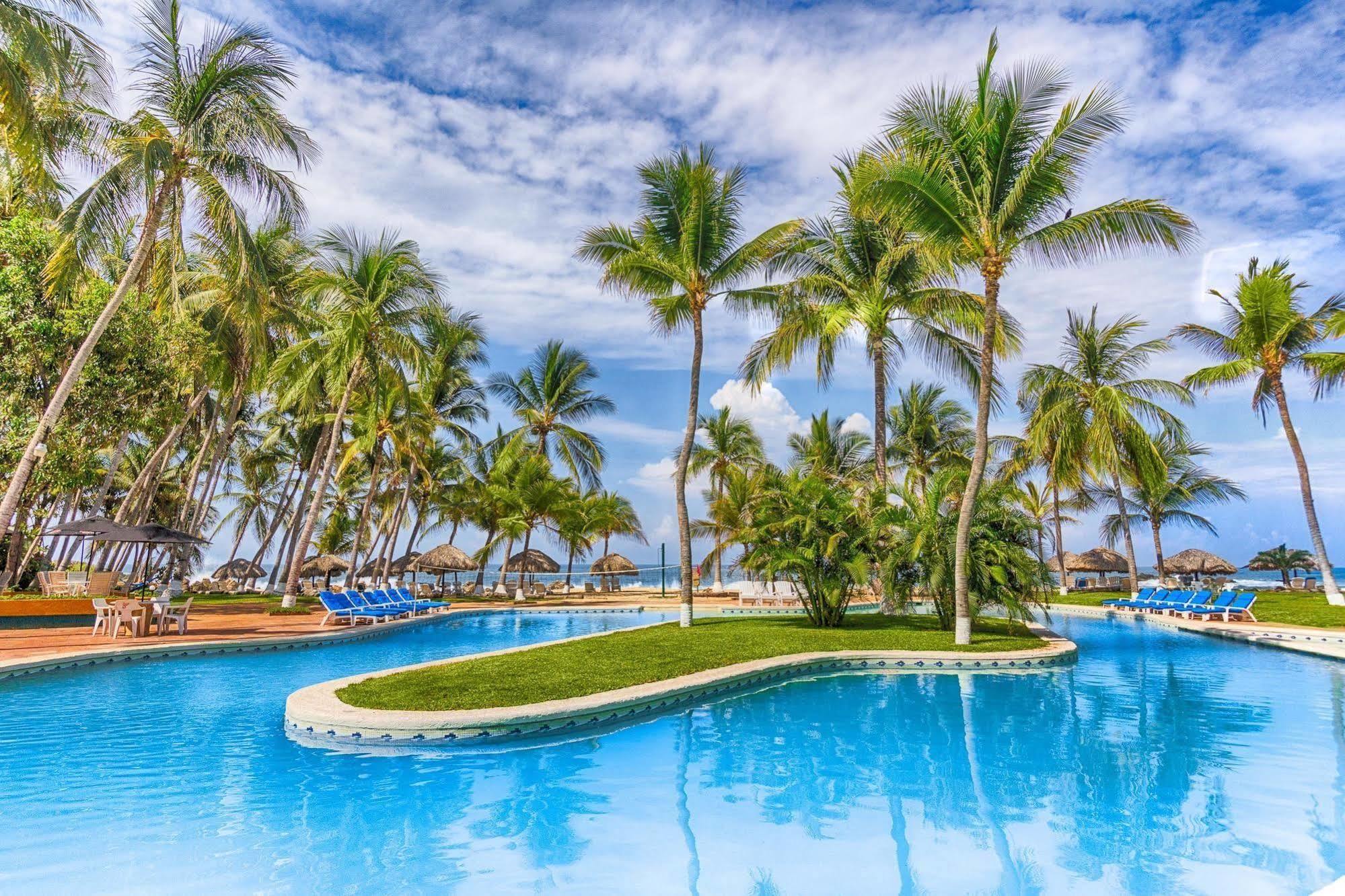 Real Puerto Escondido