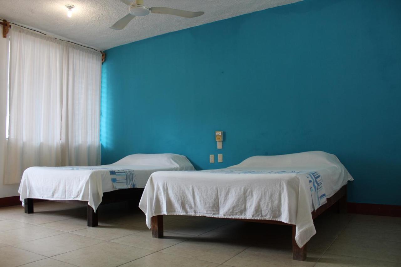 Carruiz 3* Puerto Escondido (Oaxaca)