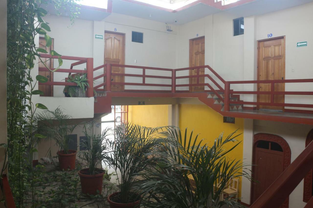 Santa Ana *