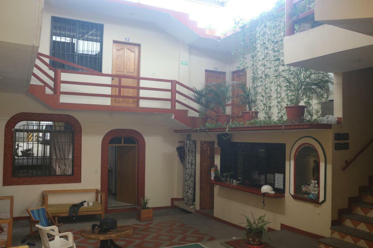 Santa Ana * Puerto Escondido (Oaxaca)