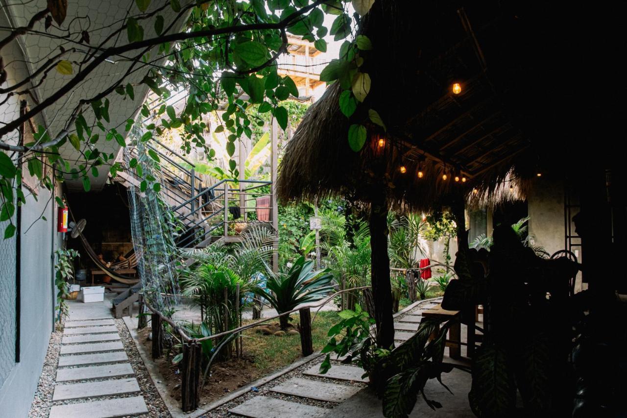 Hostal La Escondida Puerto Dreams *
